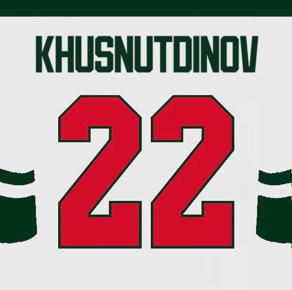 ClutterPuck's tweet image. …forward. The Number of #TheClutter in New York is 15 because a Legend named Mike Bossy wore 22 so it’s hanging from the rafters. Bossy should arguably be called the greatest goal-scorer in @NHL History! Yes! That’s what I said! #ClutterBrought!

Wait until you see what…

7/