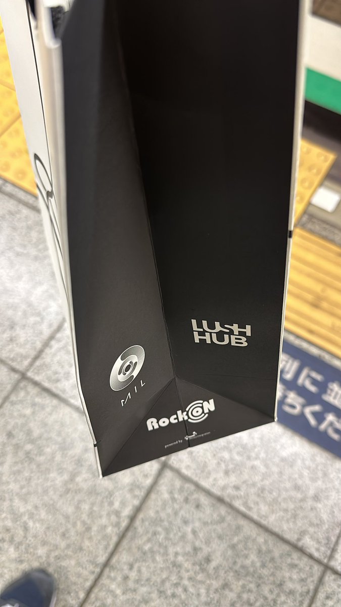 okap1123's tweet photo. またマイク買ってしまった。
#earthworks #dm6 https://t.co/Mp9FQ3SsQO
