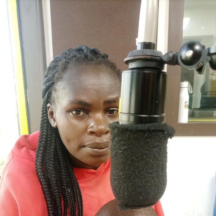 @GhettoRadio895 Beatrice Atieno is 62 years is from Mathare 4A. She lives  with her 7 children and 10 grandchildren.
She is joined by her daughter, Lucy Atieno.
They share their #TrueGhettoStory the day to day struggles, putting food on the table; healthcare and more
#brekko