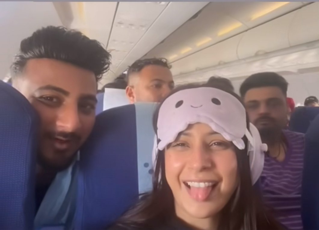 sachintharu75's tweet photo. #ShehnaazGill comeback to working zone after #DeltinJaqk event #ShehbazBadesha #Adith #SabFirstClass https://t.co/9qrzbA5dPl