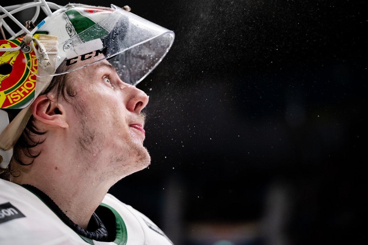 Nytt avsnitt av <a href="/rinksidepodd/">Rinkside</a> ute nu. Om:
🏒Sveriges mest hatade bjällra är stulen
🏒Djurgårdsmålvaktens statement
🏒Karlskoga har öppnat fönstret
🏒Tommy förlänger
🏒Får man tävla i svensk hockey
🏒Seriesegrarnas defilering
🏒Lövens  bekymmer
🏒Wäggen Waltteri