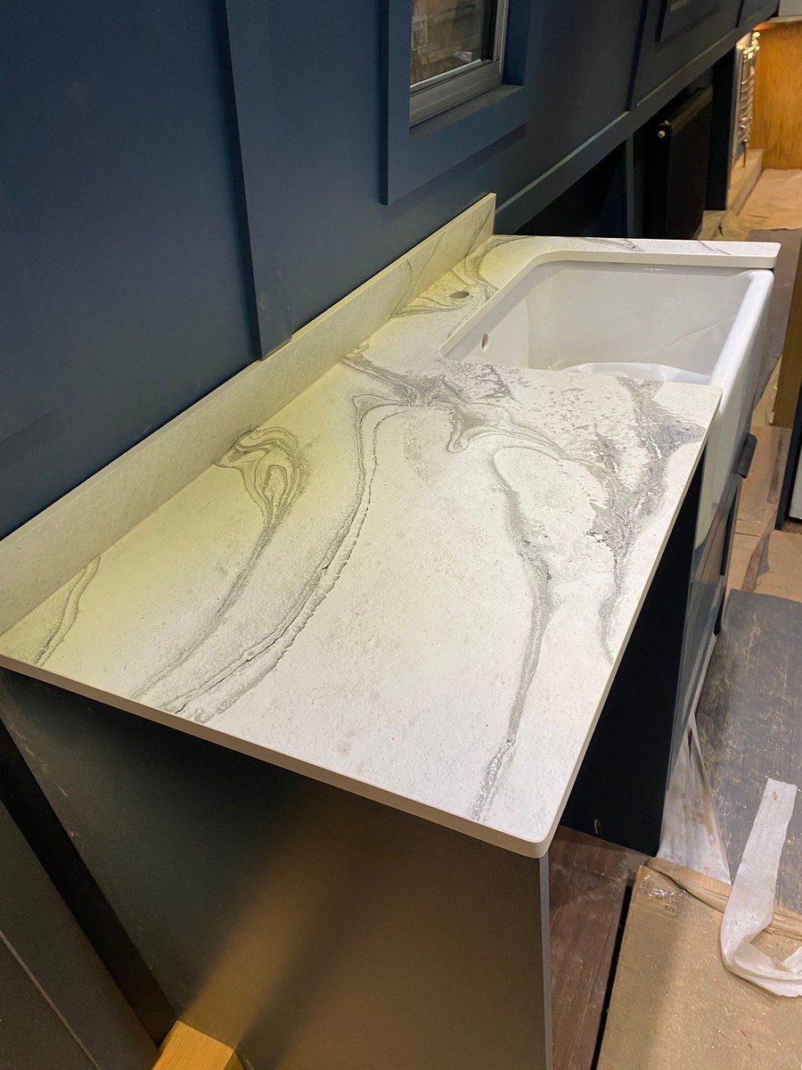 perrydaleboats's tweet photo. New galley starting to take shape. #narrowboat #boating #crickshow #boatbuilder #boat #canal #barge https://t.co/1Ucm975RJu