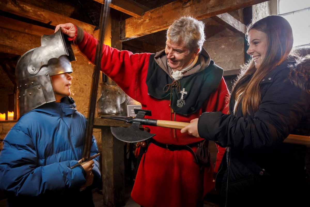 bolton__castle's tweet photo. Our Living History Tudor weekend is almost here! Our castle &amp; gardens open Saturday 2 March where we'll be revealing life in a Tudor castle in war &amp; peace. Plus there's five floors of castle to explore &amp; views to enjoy. See you at the weekend! #Tudor #Castle #History #OpeningDay https://t.co/hOrpTtZEAO