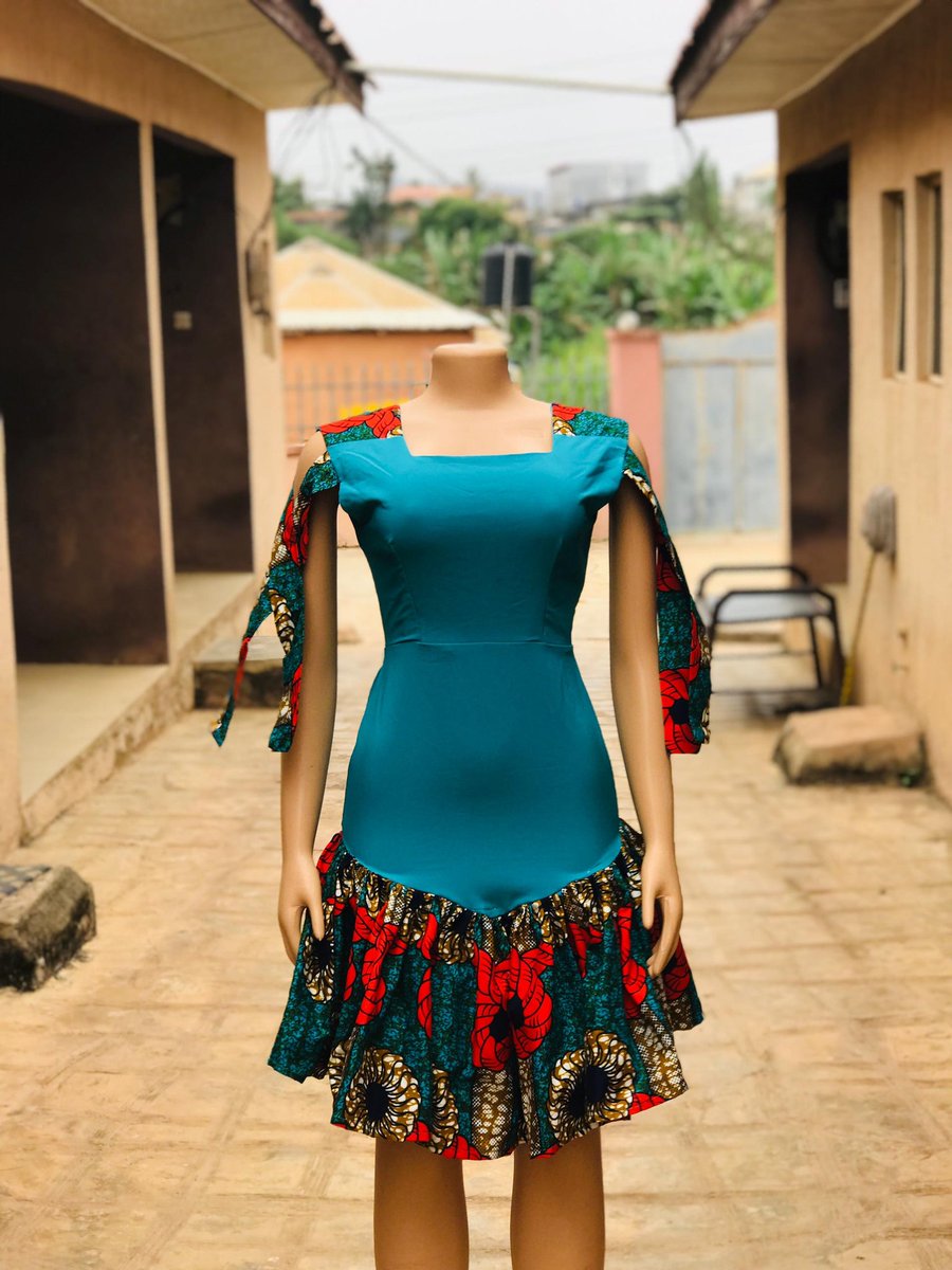 I made the beauty for someone and everyone seem to love the color combo🤩🤭 If you want something exactly like this, it cost just N13,000.🤭