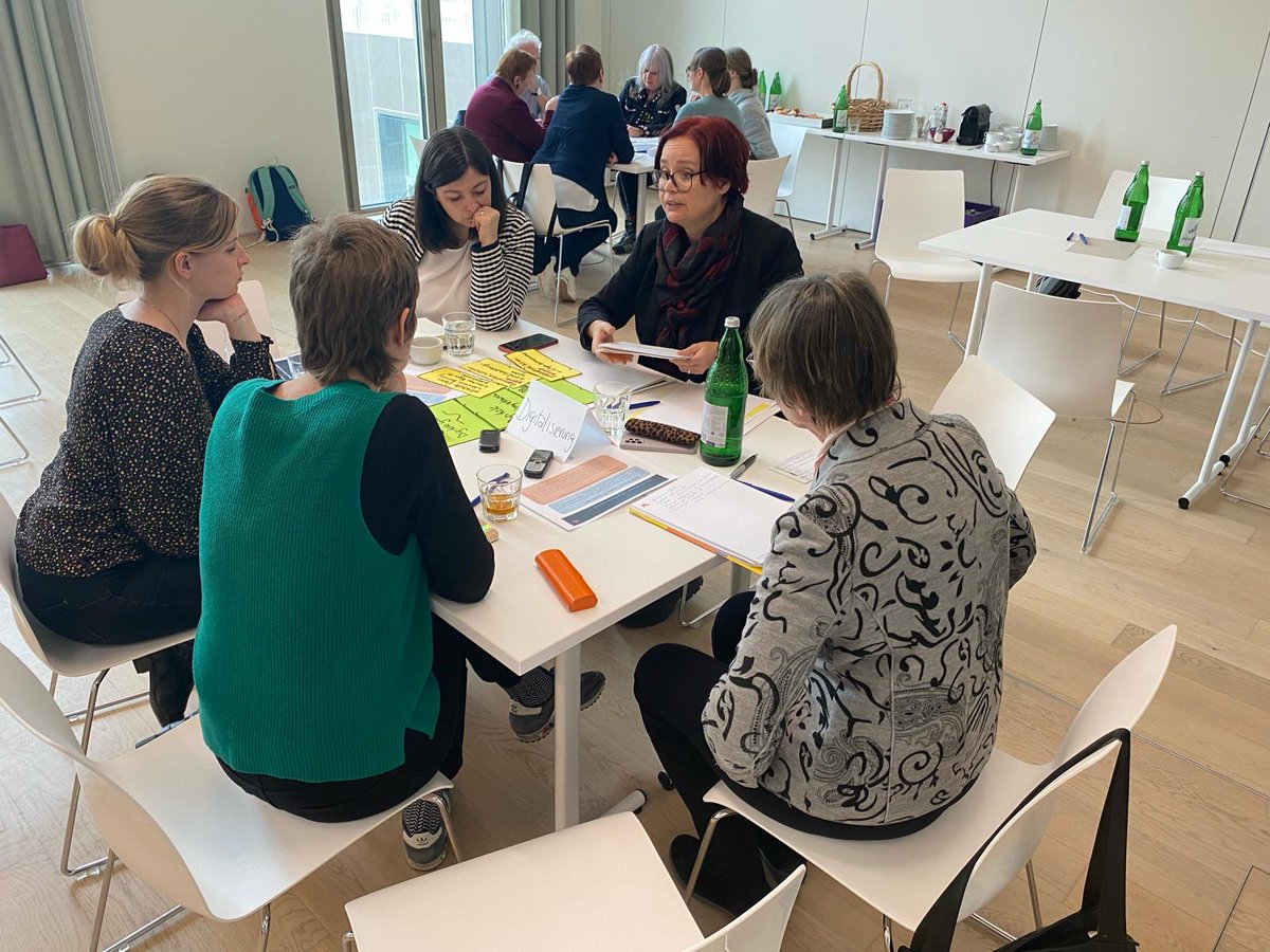 This week, a group of experts in the field of education and learning in later life met at @KLKrems to discuss future challenges in this field. It was an absolute pleasure to lead this inspiring workshop with a fantastic group researchers and practitioners.