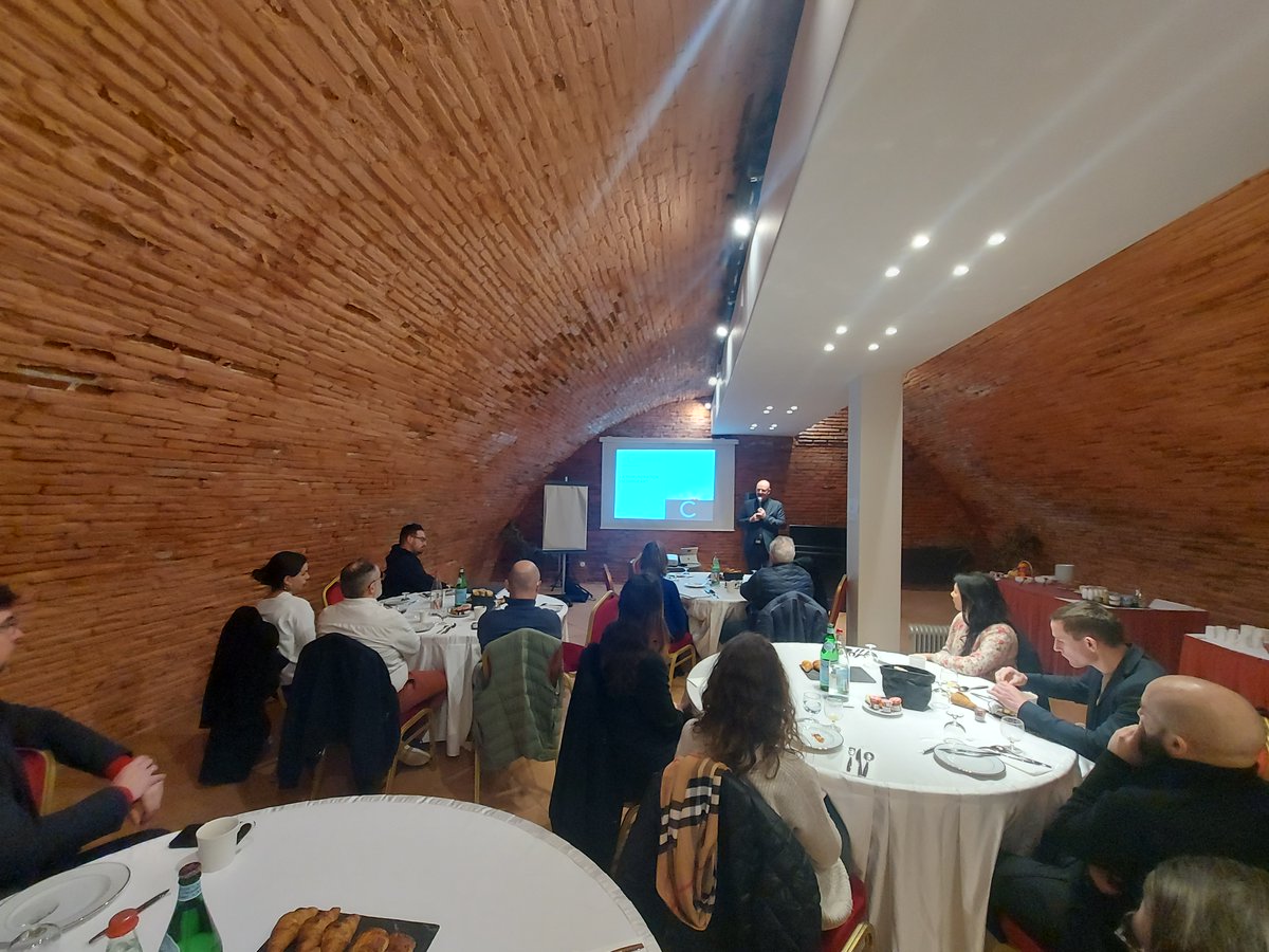club_reussir's tweet photo. ☕ #MERCI @LeConservateur d’avoir organisé avec le Club un petit-déjeuner sur « La #rémunération du #dirigeant » pour nos membres !

📆 Prochain RDV : Forum / Job Dating spécial Alternance le samedi 23 mars 

#petitdejeuner #membres #clubreussir #Toulouse https://t.co/WKwz9nazdL