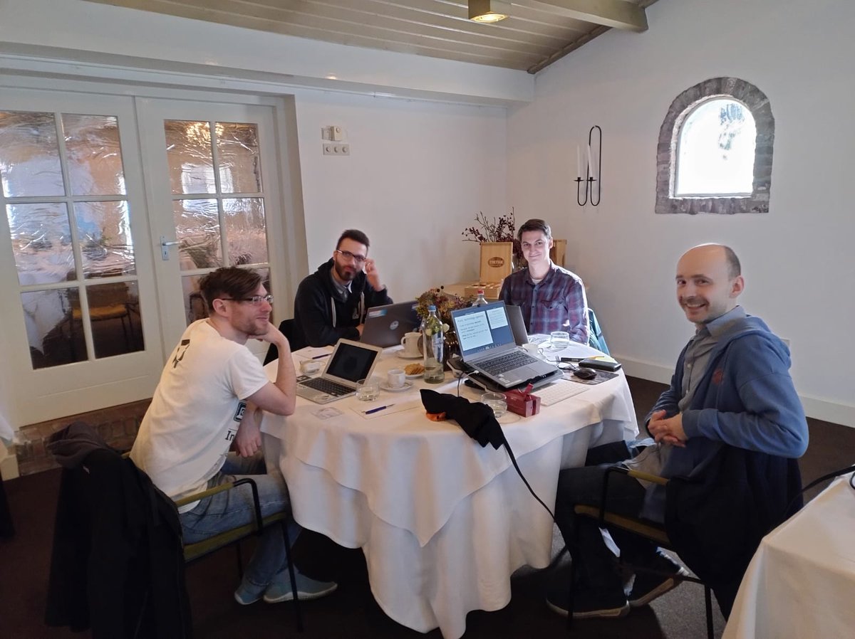 WebCampVenlo (@webcampvenlo) on Twitter photo Knowledge sharing by <a href="/matthiasnoback/">Matthias Noback @matthiasnoback@mastodon.social</a> workshop "Advanced Web Application Architecture" #wcv Knowledge sharing by <a href="/matthiasnoback/">Matthias Noback @matthiasnoback@mastodon.social</a> workshop "Advanced Web Application Architecture" #wcv