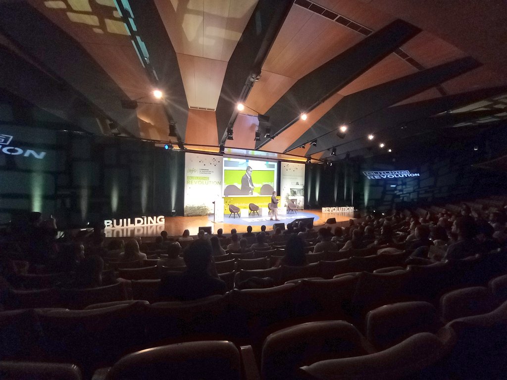 dddiez's tweet photo. Hoy estoy en Murcia, asistiendo al I CONGRESO DE INNOVACIÓN EN CONSTRUCCIÓN #BuildingREVOLUTION
En la Comunidad de Murcia hay un ecosistema de construcción muy interesante.
El @CTCON es un dinamizador ejemplar de la I+D+i en su tejido industrial. https://t.co/ne2UAZOxtB