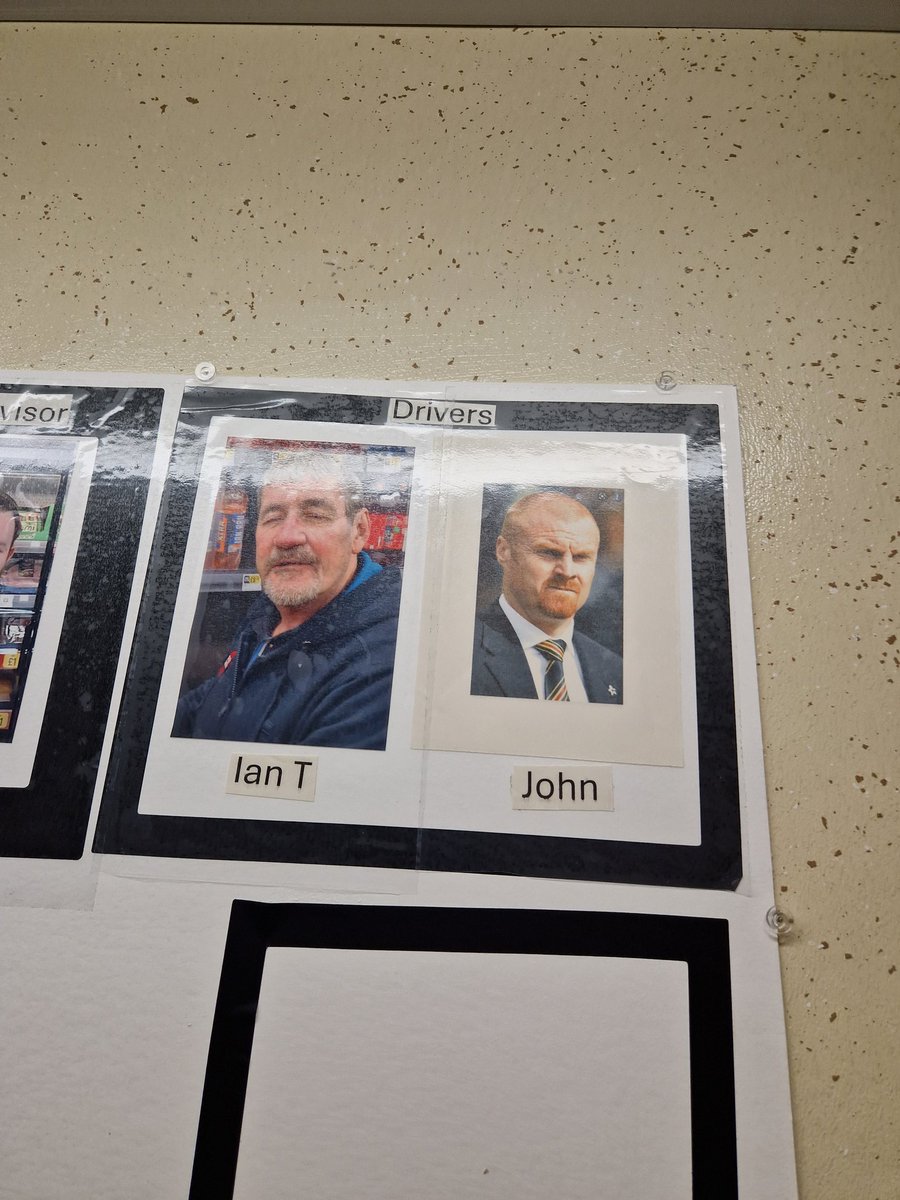 ItzJohnnyRP's tweet image. Refused to have my pic taken for the staff board cos I was grumpy. So they did this 🤣🤣🤣 #seandyche #lookalike