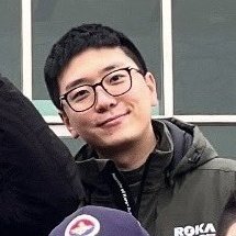신고하도록 해.
                                         신고합니다! 
                                        이병 고 우 림!