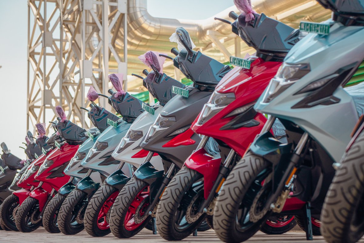 SimpleEnergyEV's tweet image. Ready to roll! 

#SimpleOne #SimpleDotOne #BeTheChange #ONEofmany