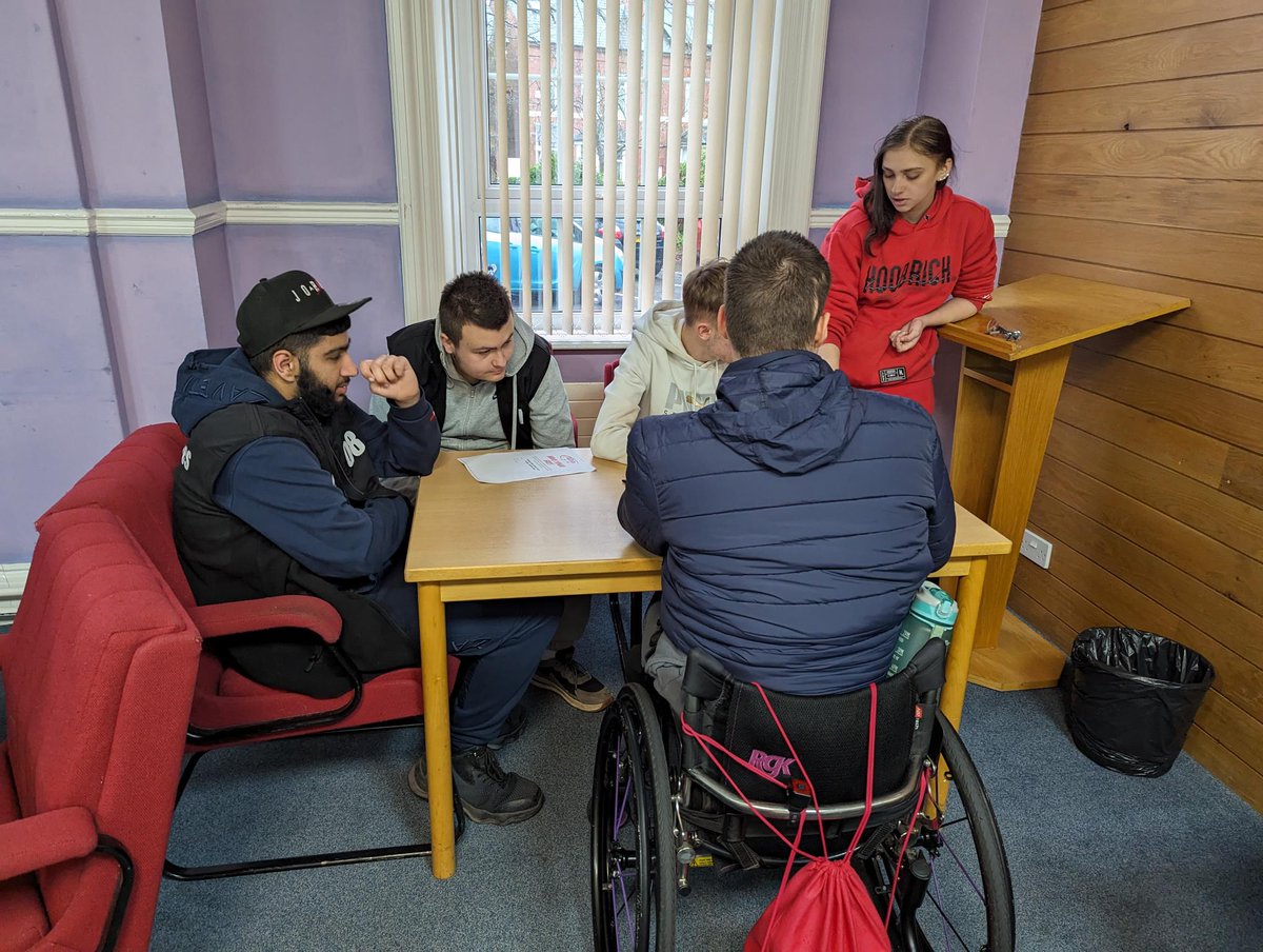 QAC empowers young adults with learning difficulties and disabilities to achieve their ambitions, students are at the heart of everything we do! Read more the Student Council help QAC using the attached link qac.ac.uk/news/colleges-…… #CollegesWeek2024 #LoveOurColleges