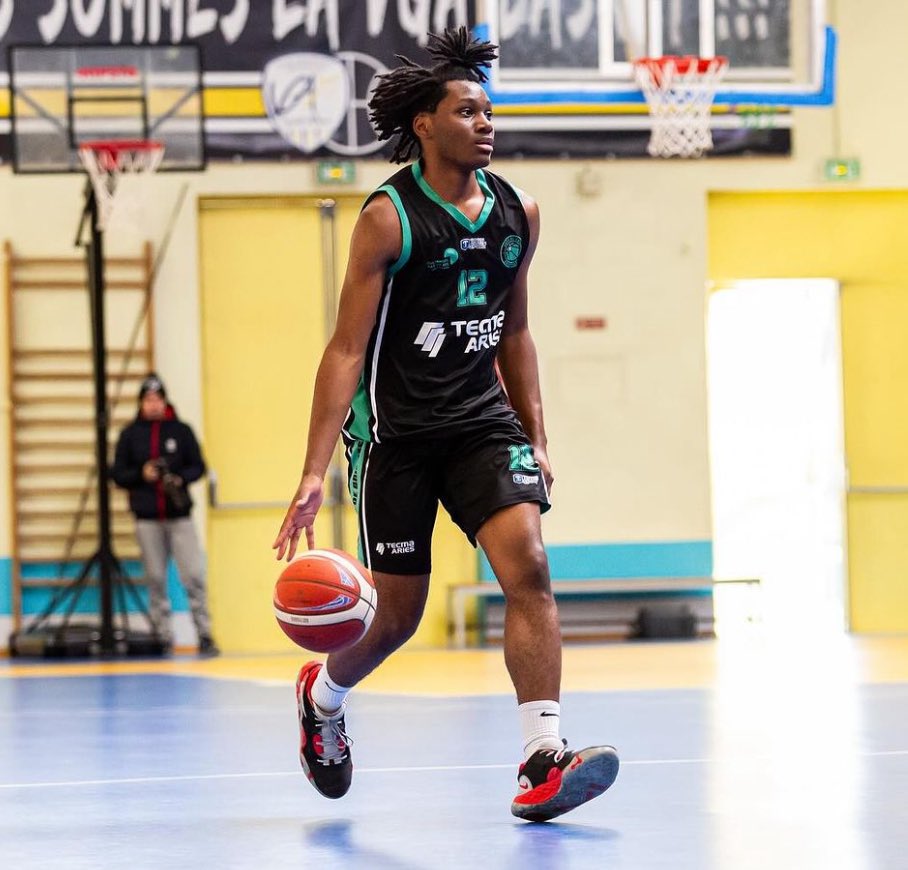 🫡 Reprise des championnats régionaux jeunes et adultes ! 

🙌🏻 Préparez-vous à retrouver l’action alors que le championnat reprends en force ! 
—— 
#basketidf #basket