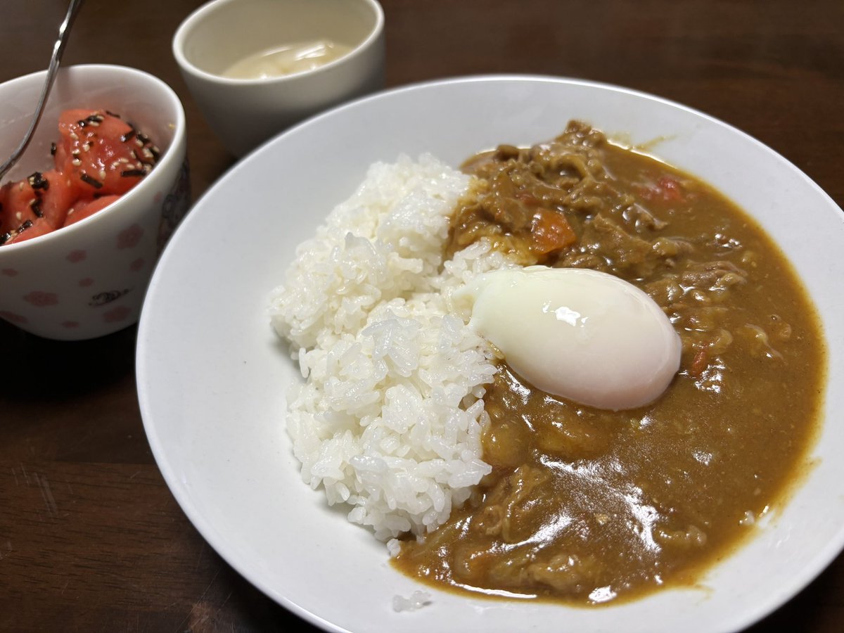 久々の自宅飯、嫁さんのカレーは世界一美味い😋
#ネトウヨ安寧 #おうちごはん #家庭料理