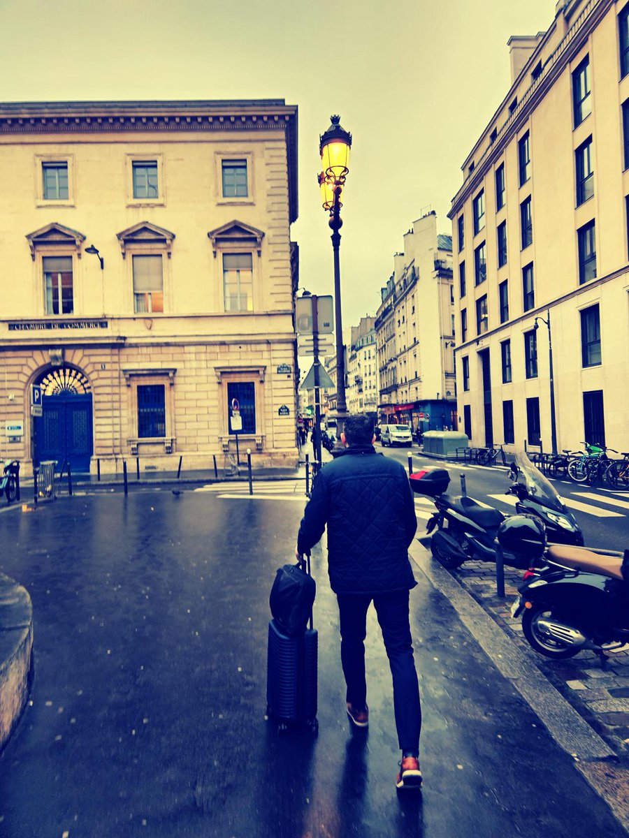 🌧️ Rain or shine!☀️ Off to meetings in Paris 🇫🇷 , deepening client bonds and forging new ones.
 
As always, we're listening, learning, and advising on ways to maximise engagement and drive client outcomes.    
 
#ClientFocused #RelationshipBuilding #EngagementExperts #ChimeLive