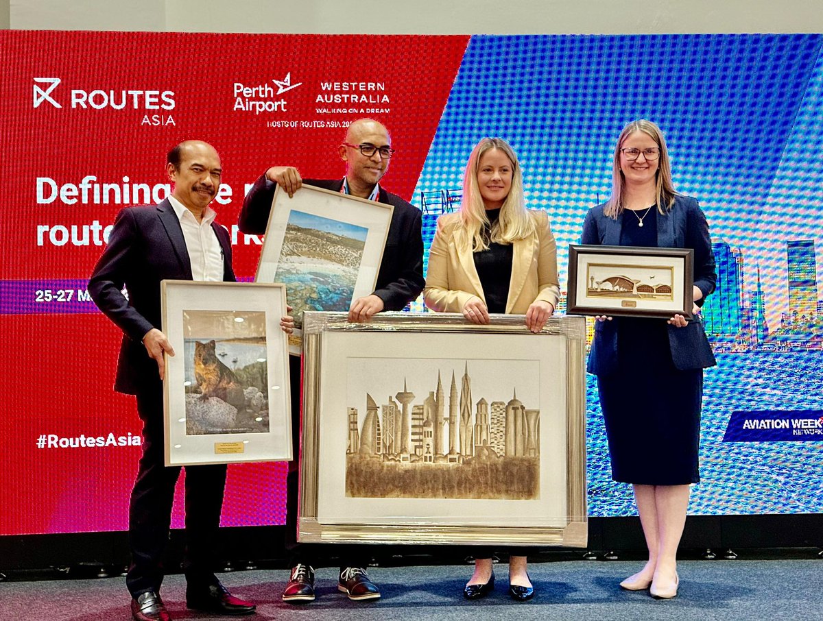 MY_Airports's tweet photo. Malaysia Airports and @TourismMalaysia have officially handed over hosting duties for @routesonline Asia 2025 to Perth Airport and Tourism Western Australia. We look forward to gathering again with aviation industry professionals in Perth next year. #MYairportsshares #RoutesAsia https://t.co/HauGTLjqbi