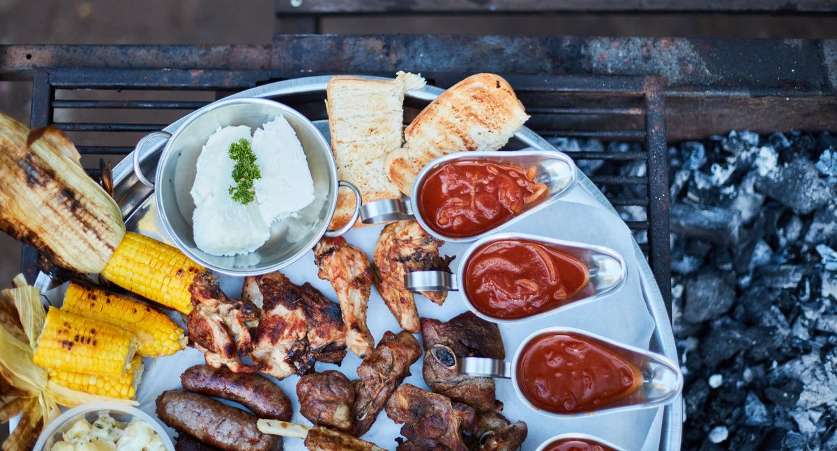 OUABfestival's tweet photo. Are you ready for #BeerAndBraai or are you waiting for the smoke from the grill to first rise? 😏
It is this Saturday at MadHatters Bugolobi, free entry with lots of different exhibitions. 
Come get a taste 😋 of the South African Braai BBQ. https://t.co/w7yo8os1VO