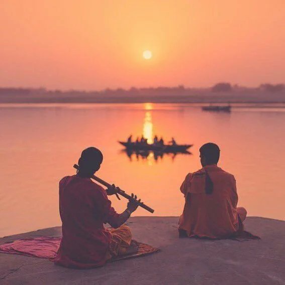 हमारा अस्तित्व हमारे कर्म से है,
किसी के नज़रिए से नहीं...!