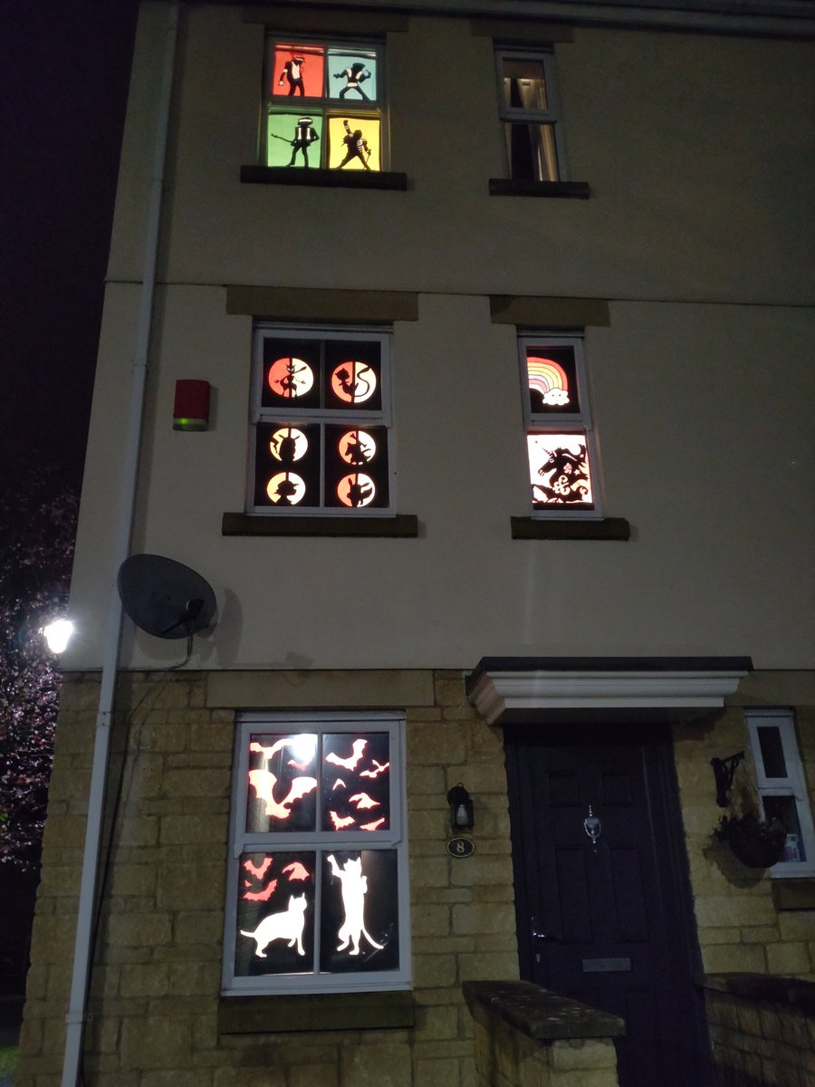 StephenEast_NHS's tweet photo. 🎉 We are ready to light up Frome's streets! Join us from March 1st to 4th for the spectacular Frome Window Wonderland! Let's spread the magic of community creativity! ✨ #Frome #fww24 #WindowWanderland #ReadyToShine #Community #Creative https://t.co/NWLST0Ubxl