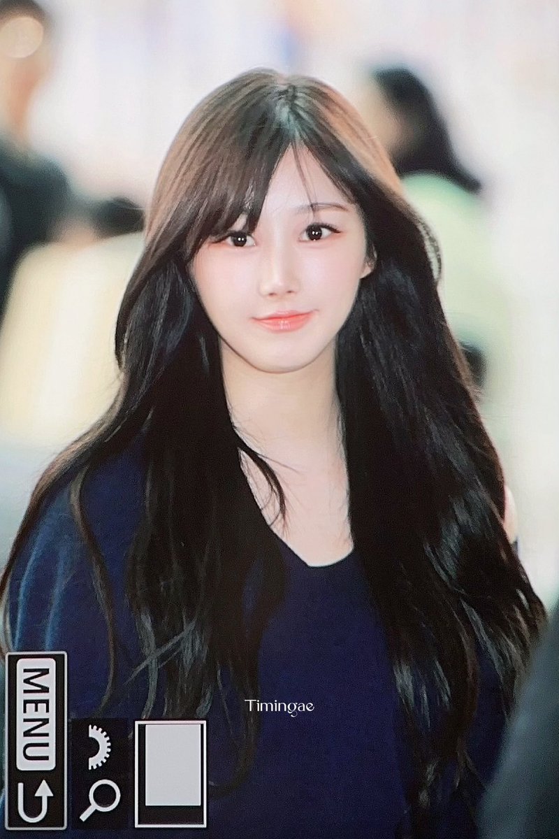 ジゼル×LOEWE、最新えりちゃんの可愛さが最大限に引き出される