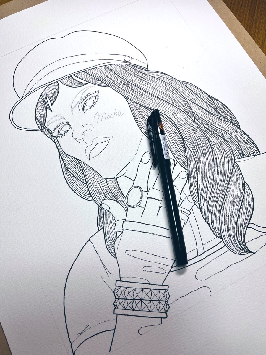 sims_mocha's tweet photo. 下絵がほぼ完成!🤩
この後ペンをも少し、着彩後、またペンで調整
今回は胸上だったのでF6サイズ
ペンぶれや、?な部分もあるが、手描きだからこれでよし!🫶🏻
折角の機会なので昨日作ったセーブデータで今から鼓膜に被害を受けてみようと思う🤭
#SimsArt #水彩画 #ペン水彩 #モカ水彩 #イラストスケッチ https://t.co/4f4JG6gYAP