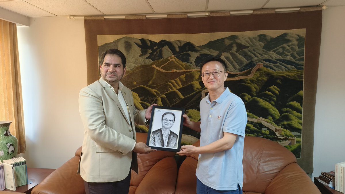 Wonderful gift for the year of Loong. Thank you, Dr. Wasim Ghori, my dear friend. Let's work together for the harmonious relationship between our two great peoples.