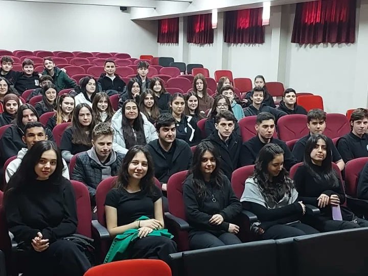 Sabanci50AL's tweet photo. Öğrenci Meclisleri Projesi kapsamında Şubat Ayı içinde Okul Öğrenci Meclisi ile birlikte okulumuz müzik öğretmenleri Emre ARSLAN ve Onur AKANNAÇ’ın katkılarıyla Enstrüman, Vokal ve Türk Halk müziği etkinliği düzenlenmiştir.@TC_istanbul @istanbulilmem   @avcilarkaymakam https://t.co/VbQr1xMOjY