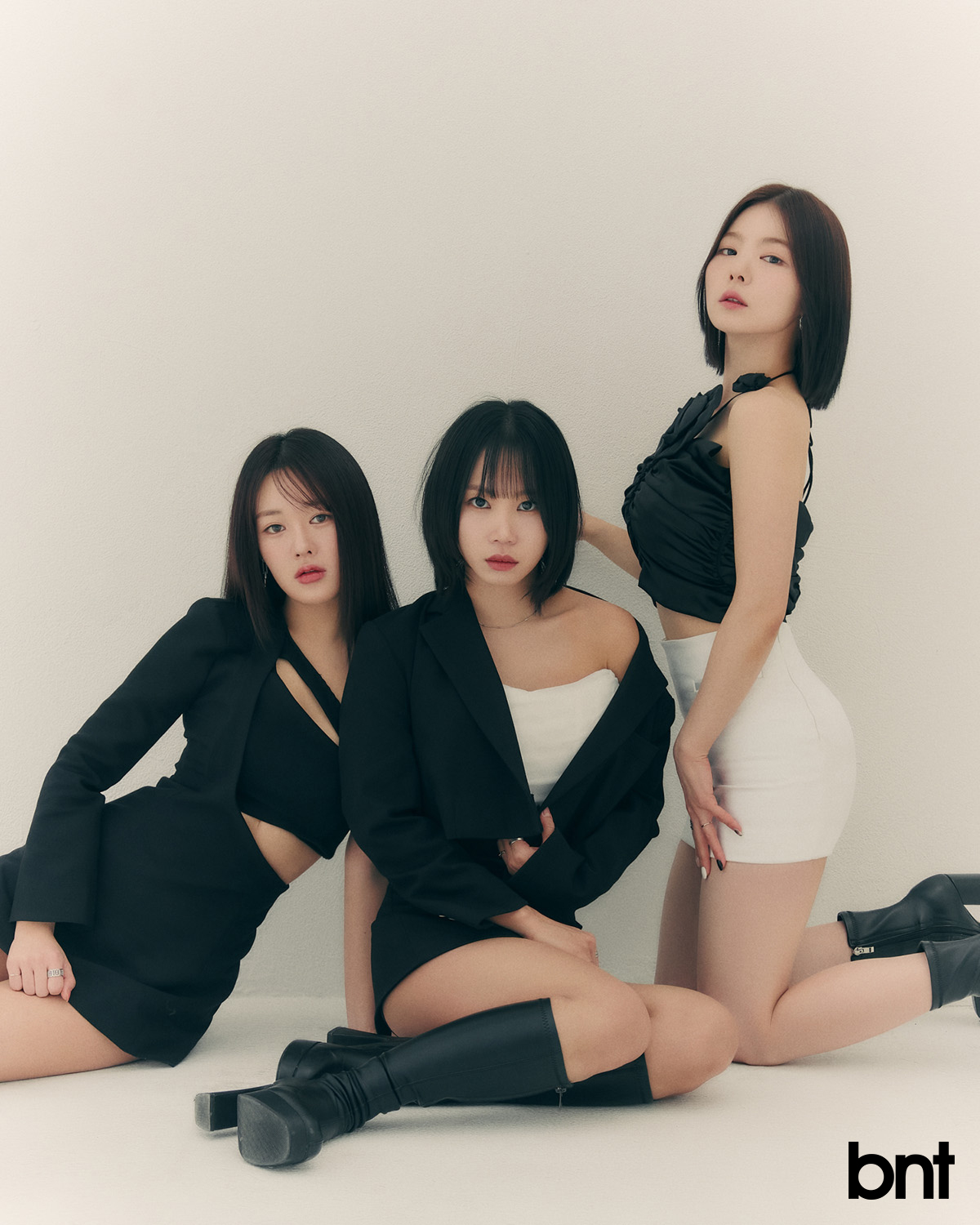 GHfMkdyaYAAGUKv?format=jpg&name=large