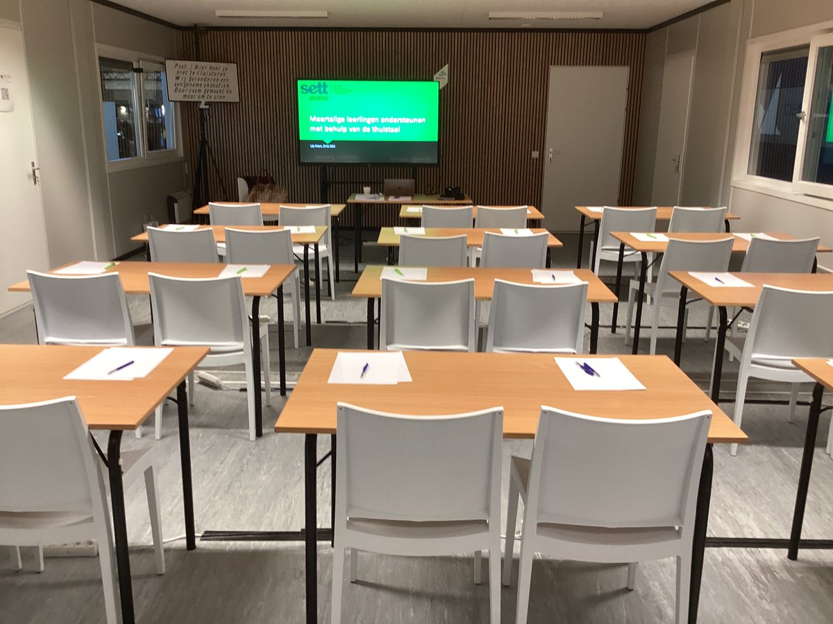 Laat ze maar komen! <a href="/SettVlaanderen/">Sett Vlaanderen</a> <a href="/LannooCampusNL/">LannooCampusNL</a> Meertalige leerlingen ondersteunen met de thuistaal. @orhanagirdag Volgeboekte workshop van 09.30-12.00 uur.