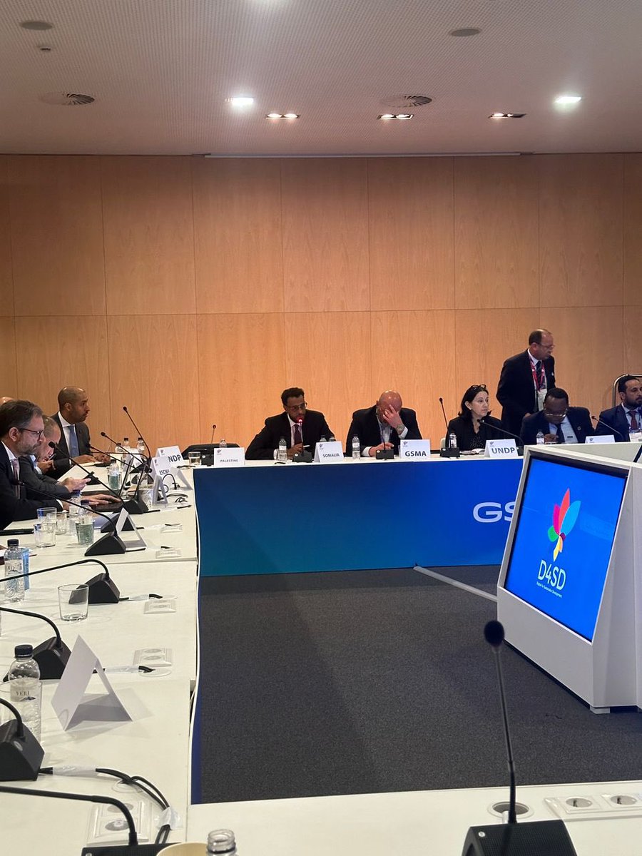 Great pleasure to attend the Arab States Digital for Sustainable Development event at #MWC24 in Barcelona, together with other Ministers. 

Shared with the delegates key milestones Somalia achieved in the digital front &amp; our unwavering commitment to digital development. #D4SD
