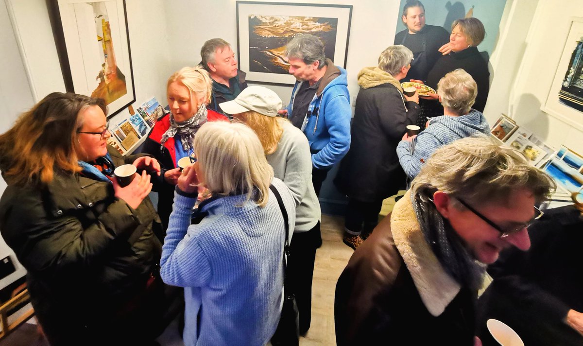 Such a great night and so many guests that we were splitting at the seams. A BIG thanks to everyone who ventured out to celebrate with us, and @tempuskitchen for the amazing nibbles...

#celebration #anniversary #survingtheeconomiccrisis