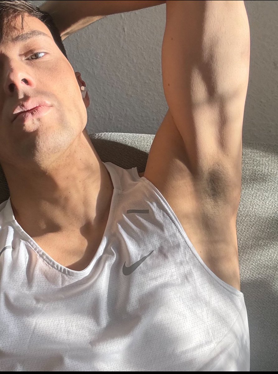 Hey betas! Wanna sniff my Alpha armpits after gym? 🔥 Dream on loser or DM me and be useful! 😈 #master #cashmastermatt #alpha #superior #bdsm #tribute #findom #cashmaster #geldherr #sniff #armpits #gym #sweat