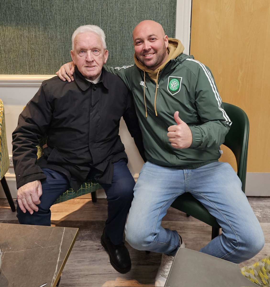 What an absolute pleasure getting to meet Lisbon Lion Legend John Clark yesterday, I got to talk to the man for about an hour and he was an absolute gentleman. 🍀