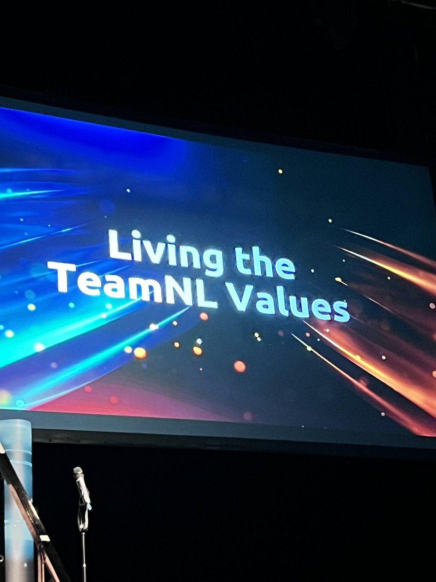 SGant87's tweet photo. Incredibly proud of our West Street Family Hub team in achieving the Best Award for 'Achieving Equal Outcomes for Communities'. Well deserved recognition for the commitment and support on offer to our families here in North Lincs. 

Check out our Family Hub Offer  @NorthLincsFIS https://t.co/xTQKRtDoQy