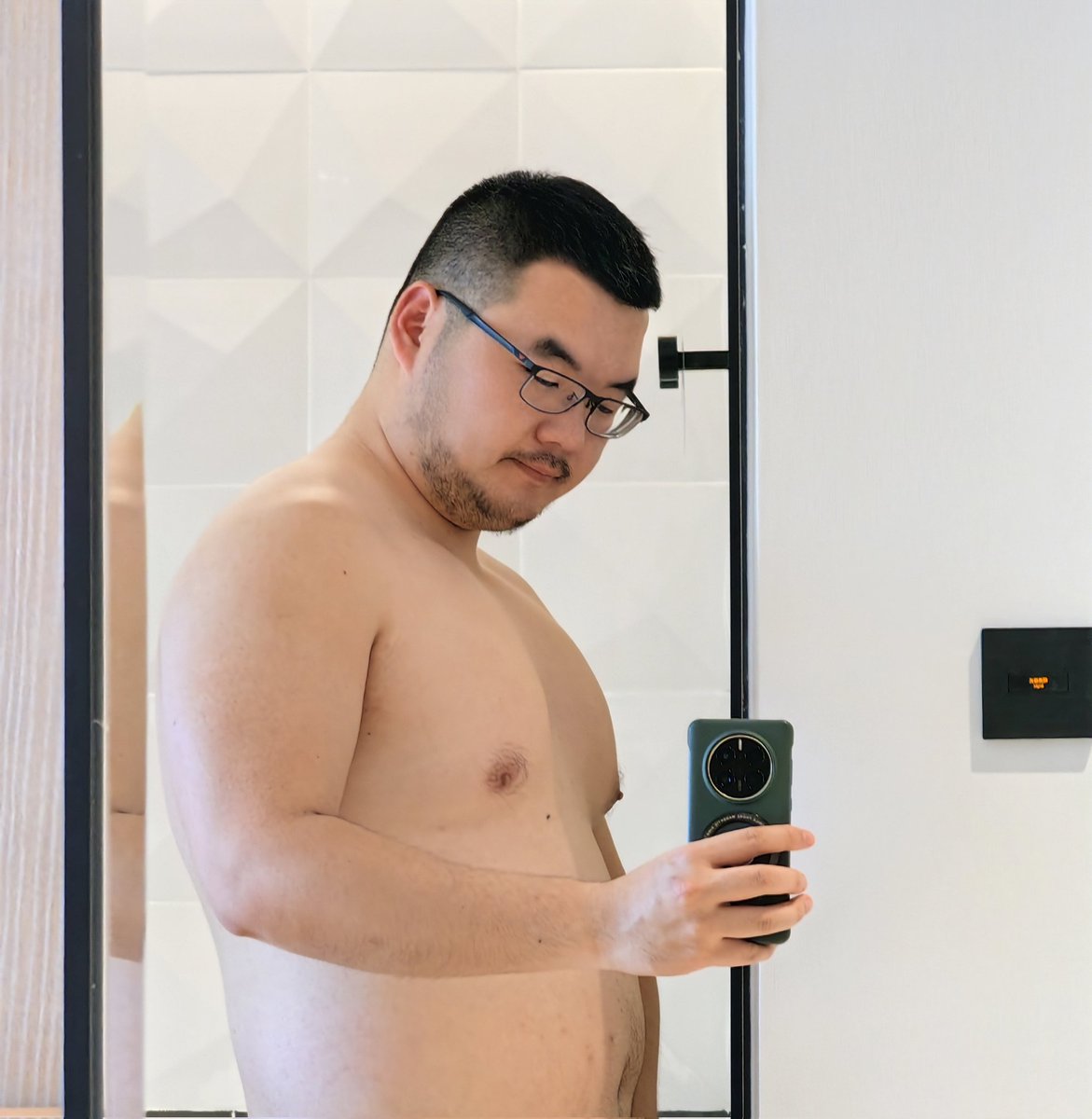 北极绒熊 tweet media