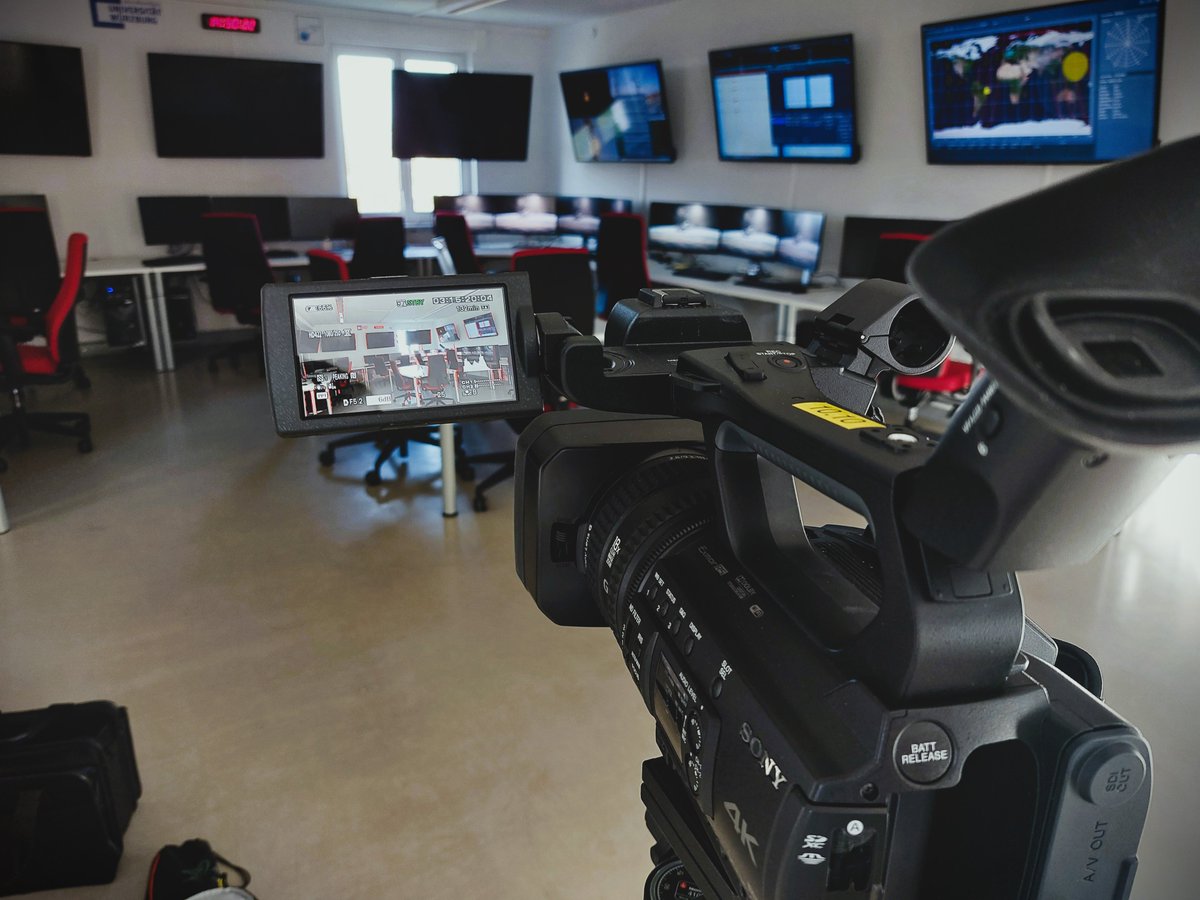 📷Preparations are underway for the livestream of SONATE-2 🛰️ launch with <a href="/SpaceX/">SpaceX</a> Transporter-10 mission! 🚀 Stay tuned for more details soon 📡 #SONATE2 #SpaceX #Transporter10 #SpaceLaunch