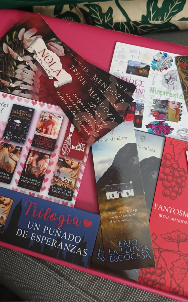 IreneMe08's tweet image. Como siempre, llevo cositas para el evento #libroforumsevilla2024