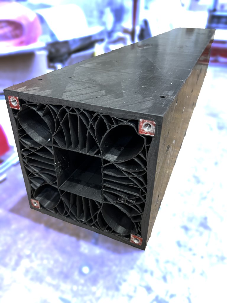 CompoTech1's tweet image. DynaBeam project: cutting-edge solution for high dynamic production machines that offers unprecedented speed, precision, and durability.
bit.ly/3uRI6If 
#composites #machine #precision #durability