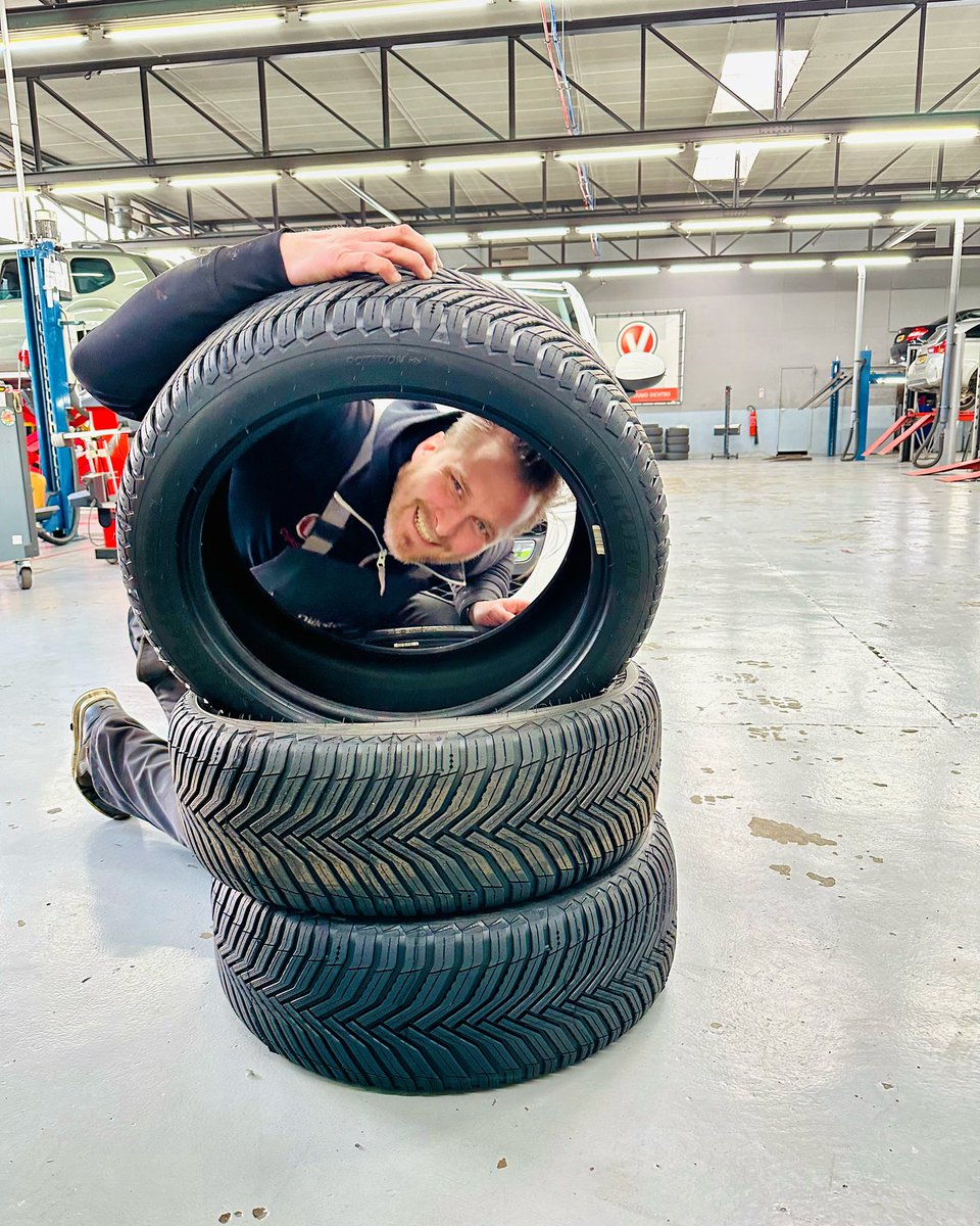 dijk_stein's tweet image. Schrikkeldag 2024! Wat ga jij doen op deze “bonus” dag? 🗓️Het is vandaag 29 februari; dat betekent een extra dag vol mogelijkheden! Wij zijn hard aan het werk…. maar laat ons weten 💬wat jouw plannen zijn voor vandaag! #schrikkeldag #bonusdag #dijksteinmaassluis #maassluis