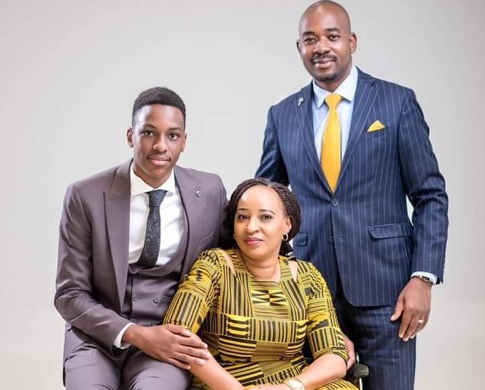 NaNhasi tingori naye hatimusiye

Let's GROW our accounts as we celebrate this blessed family

Drop your hearts 🩵💙 and follow those who Like💯
Follow back 🔙 everyone who follows you 💫💯