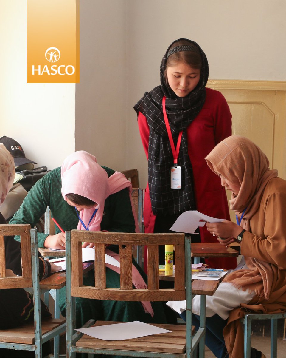 Investing in girls' education not only benefits individuals but also contributes to the overall development of societies.
سرمایه گذاری در آموزش دختران نه تنها به نفع افراد است، بلکه به توسعه کلی جوامع نیز کمک می کند
Donation link ⤵️
chuffed.org/project/razoem…