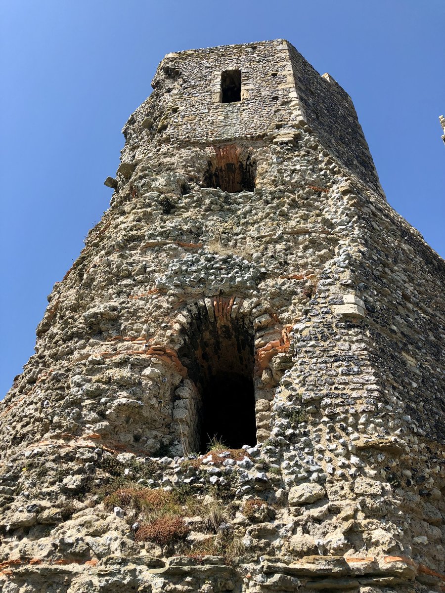 Looking up at the Roman lighthouse in Dover, one of only three remaining Roman lighthouses in the world. Built around 130AD, it was one of a pair that guided ships to the quayside at the Roman fort of Dubris. 

#RomanFortThursday #Roman #Archaeology