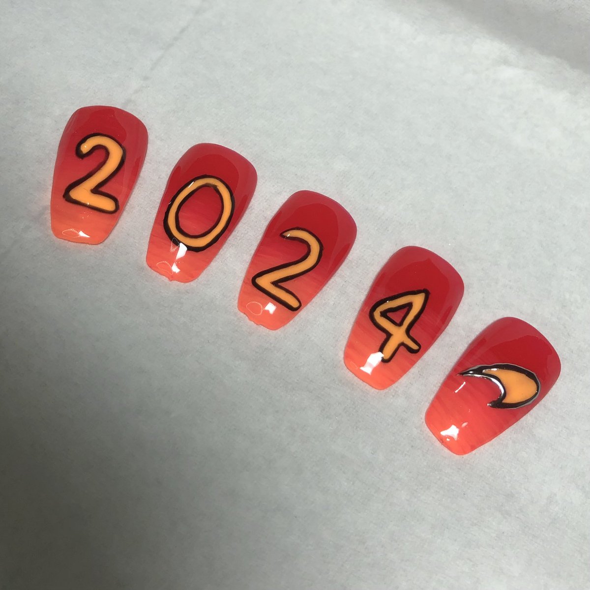 𝔏𝔢𝔦𝔤𝔥 🧡🤘🏻🏎🎶 tweet media