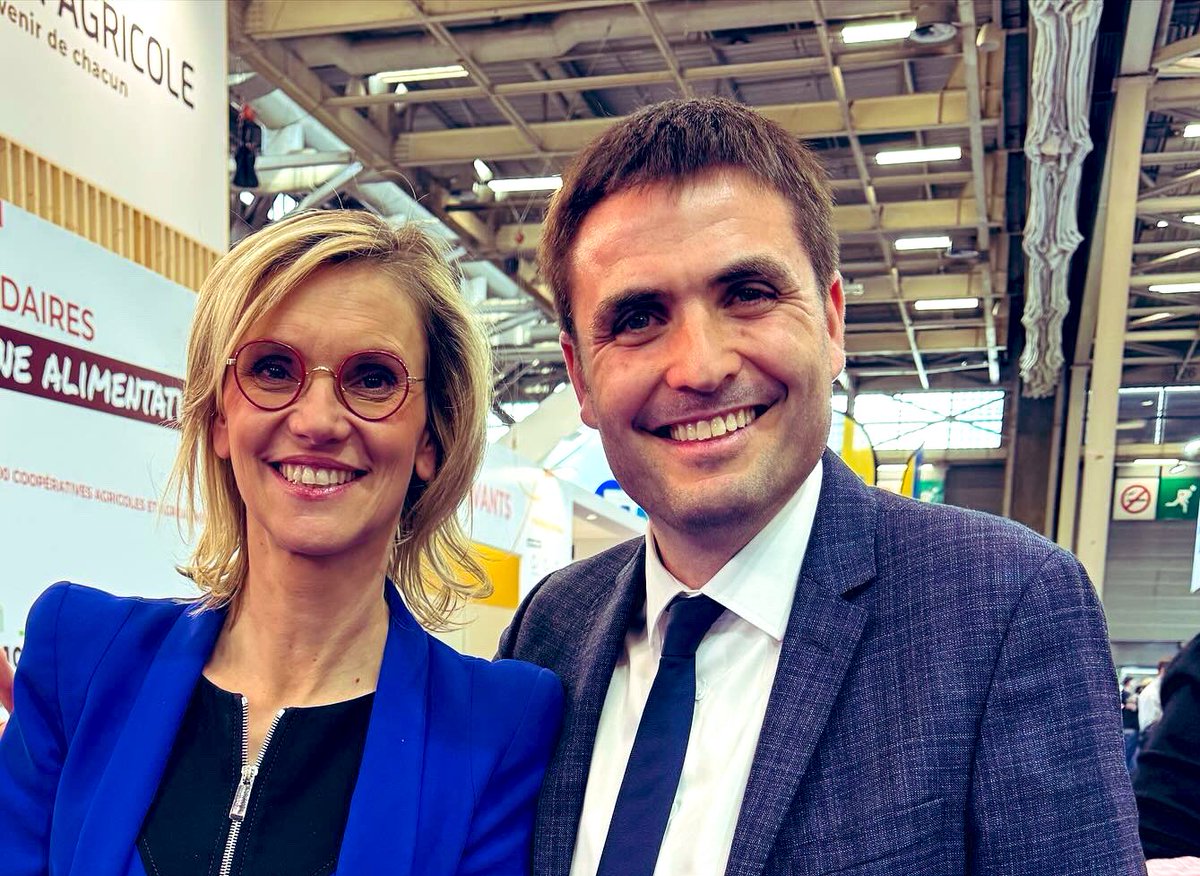 🌾 Nouvelle journée de visite au <a href="/Salondelagri/">Salon International de l'Agriculture</a> 🌾 #SIA 

Merci à nos agriculteurs qui font vivre la Ferme France. 🇫🇷 

Un grand plaisir d’échanger avec les nombreux visiteurs et exposants qui mettent en valeur la diversité, la richesse et les atouts de nos territoires.

<a href="/Coenove/">Coénove</a>