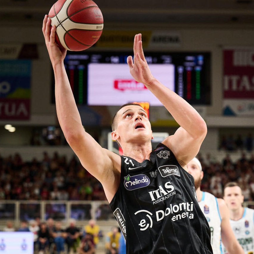 MD_Basketball2's tweet photo. Italian powerhorse - @VirtusSegafredo are already thinking for the next season. They made the first move on the market and guaranty the Andrejs Grazulis's services.
30-years old PF is recording 12.3 PPG and 5.2 RPG in @EuroCup.
#AmarsiAncora #MDBasketball https://t.co/4cx36twqIS