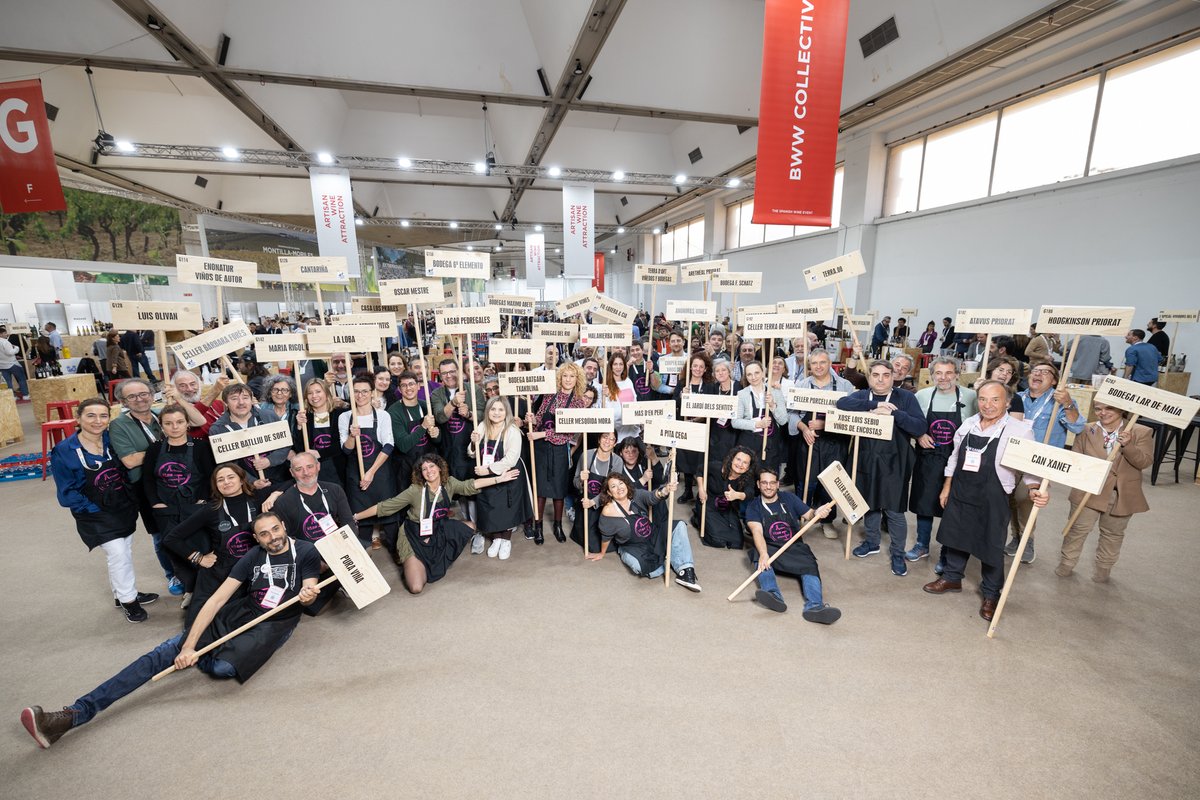 🙌🏽 El colectivo Artisan Wine Attraction es un grupo de más de 60 bodegas que participan en la zona de Collectives en la #BarcelonaWineWeek. 🍷¡Gracias a este gremio de pequeños productores por acompañarnos una edición más en #TheSpanishWineEvent!