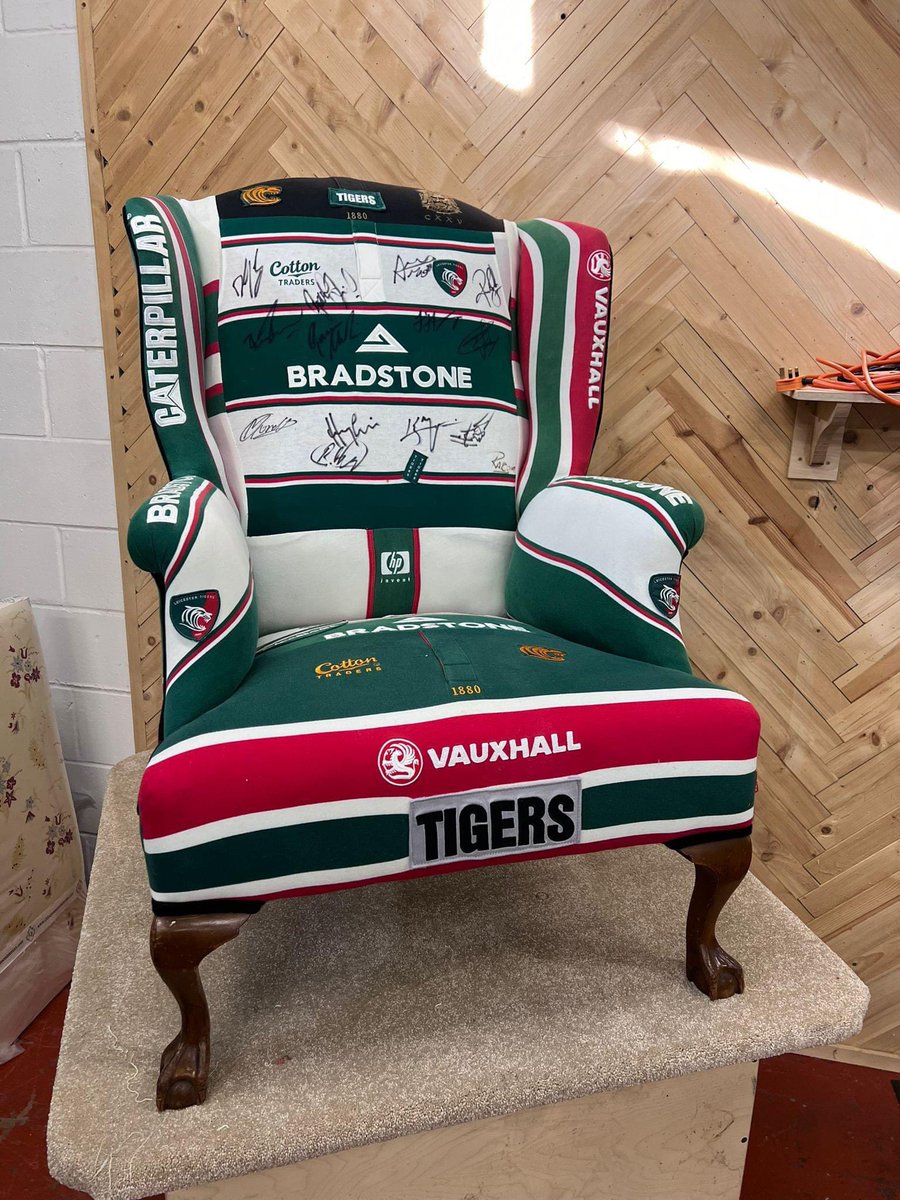 andrew_t2's tweet photo. @LeicesterTigers
On Saturday the 2nd of March
@MeltonRT479 with the Matt Hampson trust will be auctioning this off this chair!
There are tickets available for the dinner if you’d like a chance to bid for it
Thanks to @Manthorpe Furniture Ltd for the hard work!
#meltondomore https://t.co/V9n2JyixOx