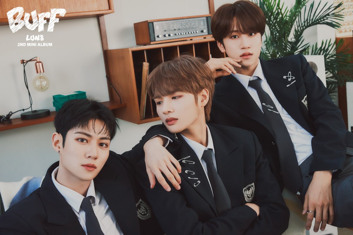 [#루네이트]
LUN8 2nd Mini Album <BUFF>
Concept Photo
Timecapsule Ver.💊

2024.03.13 RELEASE
#LUN8 #BUFF #SUPERPOWER
#준우 #JunWoo #이안 #Ian 
#지은호 #JiEunHo
