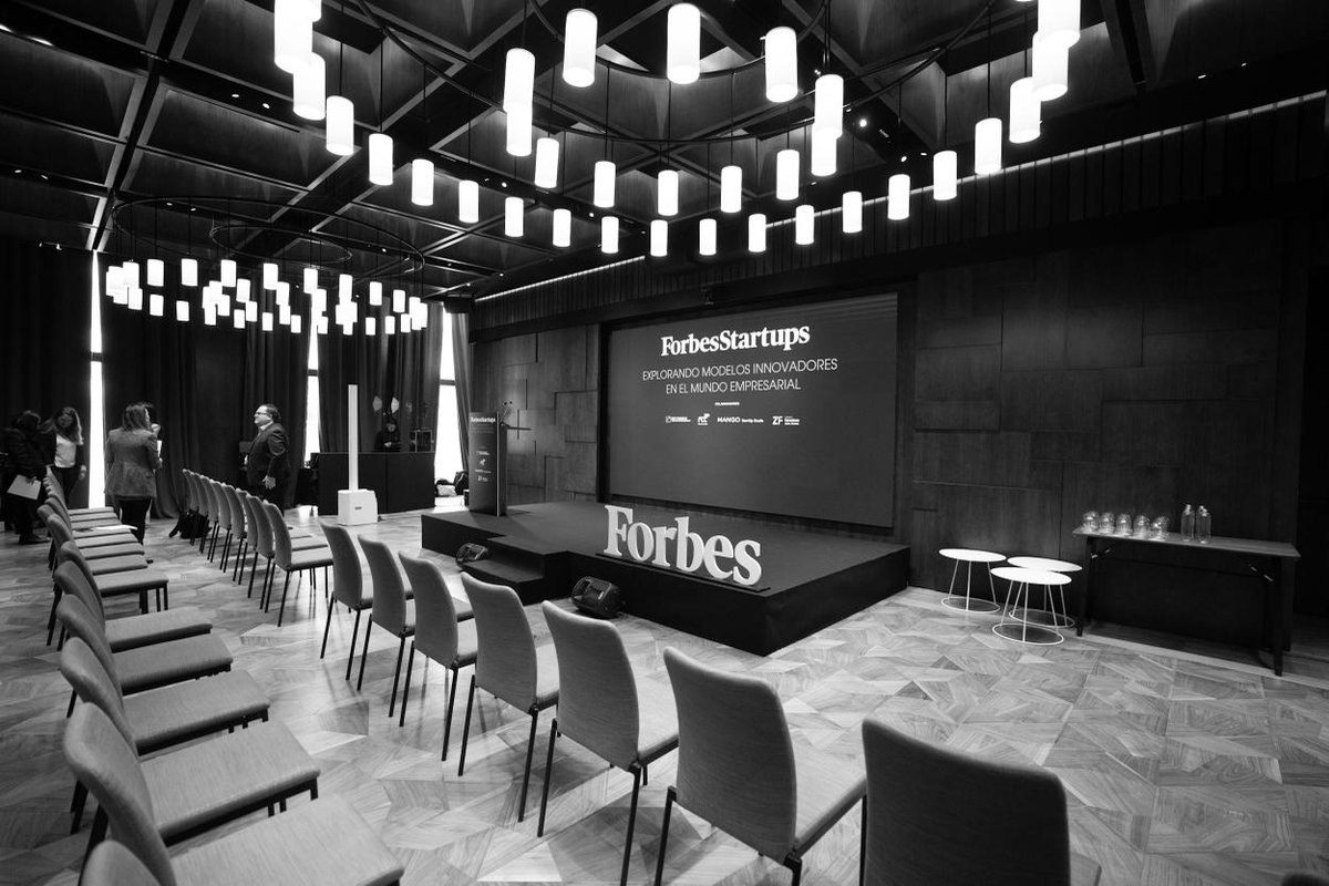 Forbes_es's tweet photo. Todo listo para empezar #ForbesStartups: Explorando Modelos Innovadores en el Mundo Empresarial. Una jornada en la que contamos con expertos de empresas como @BNPParibas, @ConstruccionFcc, @Mango StartUp Studio y @ConsorciZF
Consulta la agenda aquí👉 https://t.co/L8KAXuPQWF https://t.co/UoN4xeWW3T