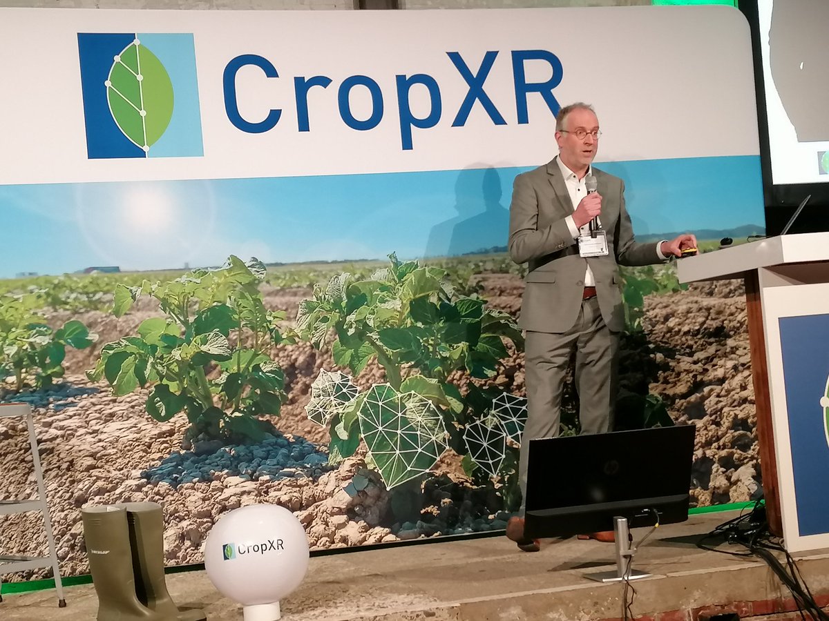 Our glorious leader kicks off the CROP-XR Kickoff! #cropxr